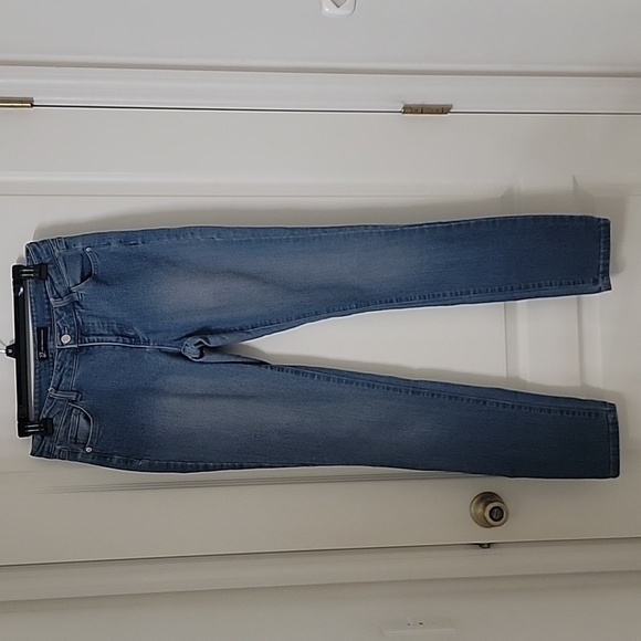 New York & Company, Size 4 Tall Blue Jeans. - Picture 1 of 11